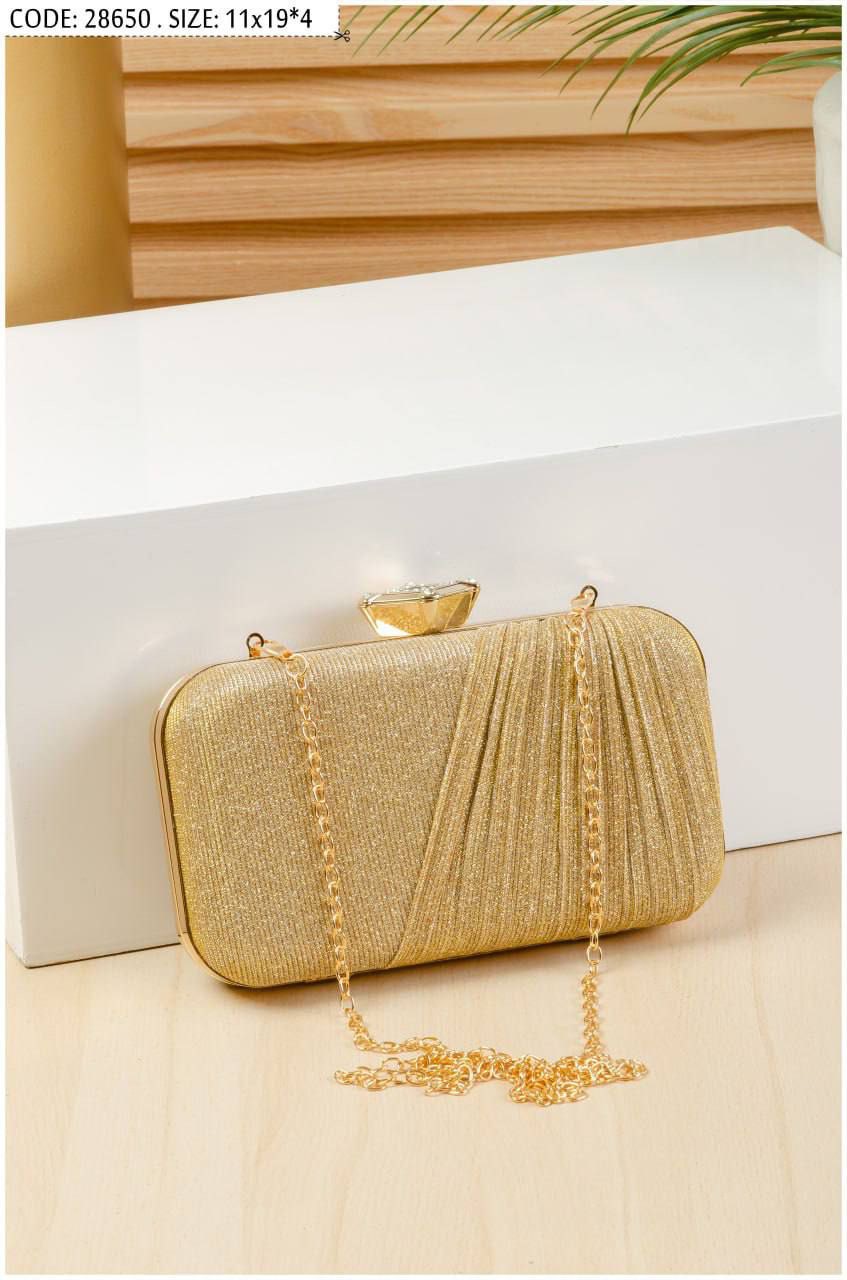 /public/uploads/photos/shares/Suzy bags/IMG_2850.jpeg